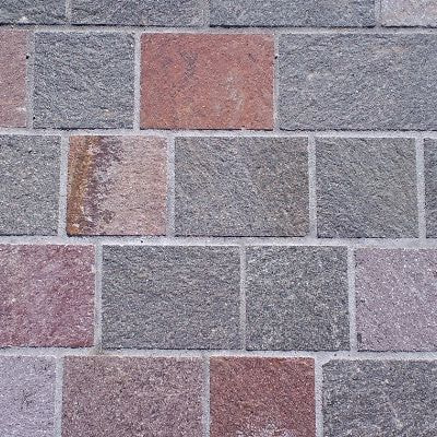 アルゼンチン斑岩__小口切削加工施工例_湘南ロックガーデン