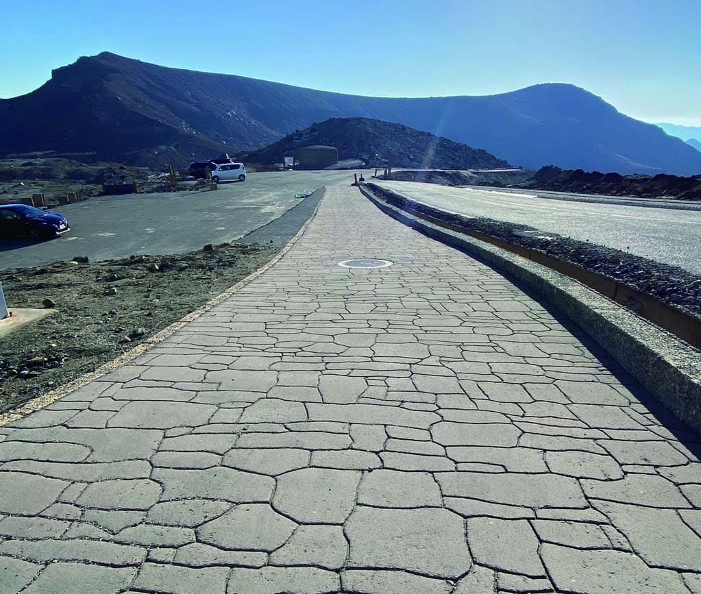 アースタンプ 型押しアスファルト工法による施工事例_公園4